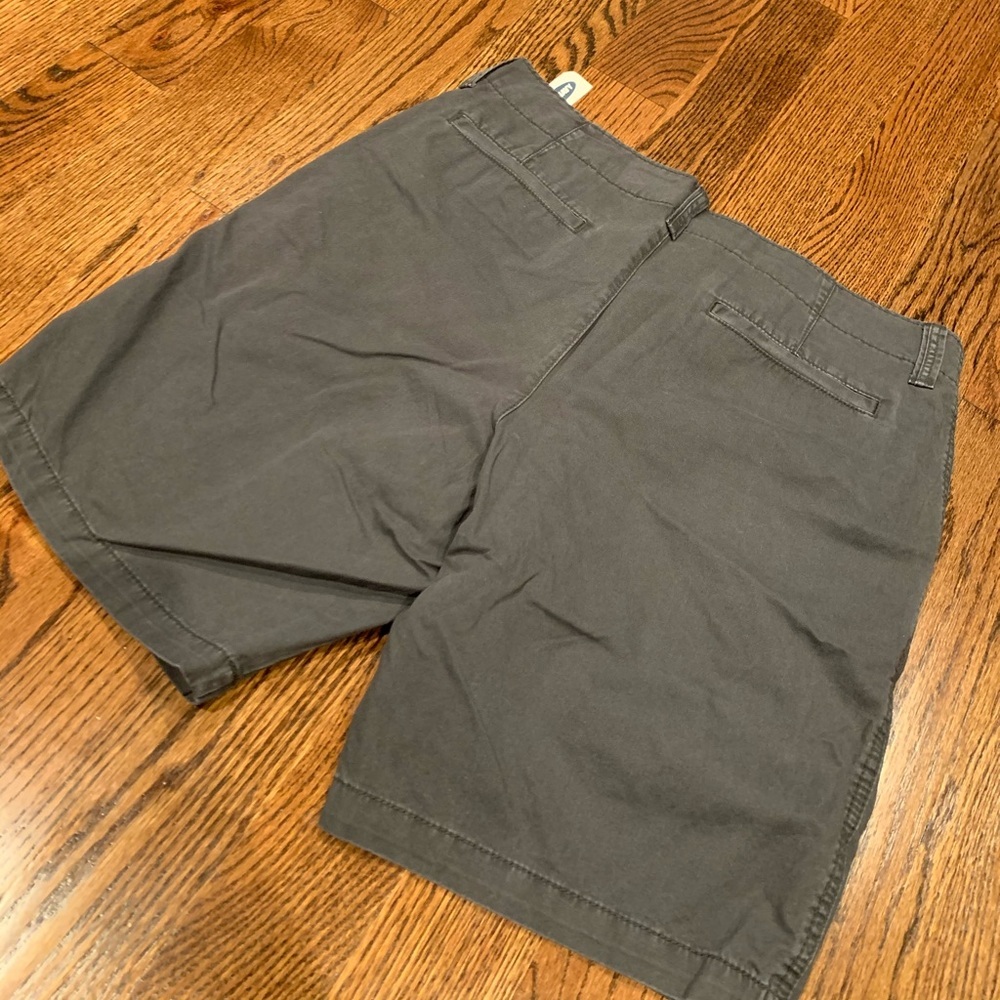 NWT! Old Navy Lived-In Straight Dark Grey Shorts - Picture 7 of 8